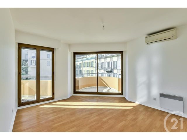 Appartement F4 à vendre - 4 pièces - 89.68 m2 - NICE - 06 - PROVENCE-ALPES-COTE-D-AZUR - Century 21 Domus Immobilier