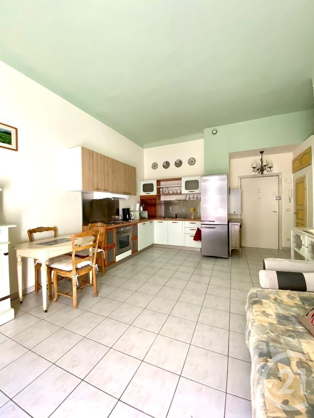 Afficher la photo en grand Appartement F2 à vendre - 2 pièces - 42.0 m2 - NICE - 06 - PROVENCE-ALPES-COTE-D-AZUR - Century 21 Domus Immobilier