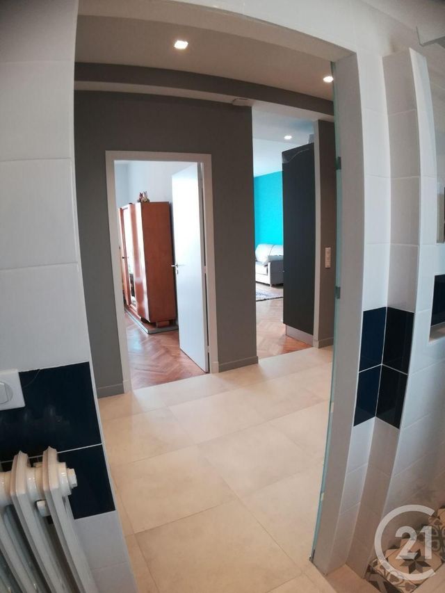 Afficher la photo en grand Appartement F3 à louer - 3 pièces - 64.98 m2 - NICE - 06 - PROVENCE-ALPES-COTE-D-AZUR - Century 21 Domus Immobilier