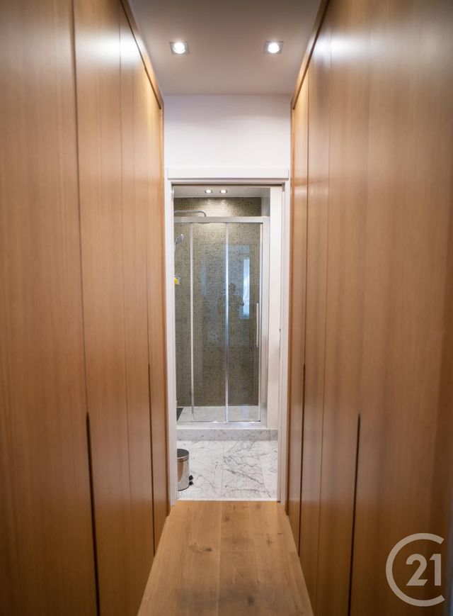 Afficher la photo en grand Appartement F3 à vendre - 3 pièces - 75.0 m2 - NICE - 06 - PROVENCE-ALPES-COTE-D-AZUR - Century 21 Domus Immobilier