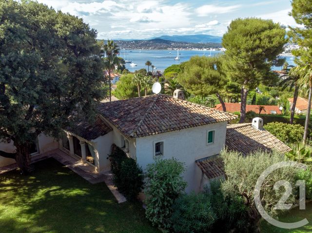 Afficher la photo en grand maison à vendre - 14 pièces - 420.0 m2 - ANTIBES - 06 - PROVENCE-ALPES-COTE-D-AZUR - Century 21 Domus Immobilier