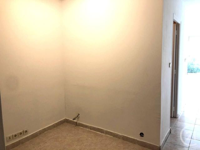 Afficher la photo en grand Appartement F1 à louer - 1 pièce - 27.0 m2 - NICE - 06 - PROVENCE-ALPES-COTE-D-AZUR - Century 21 Domus Immobilier