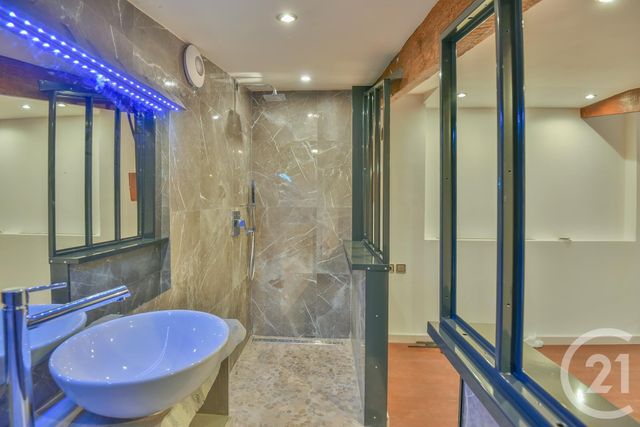 Appartement Duplex à vendre - 2 pièces - 41.0 m2 - NICE - 06 - PROVENCE-ALPES-COTE-D-AZUR - Century 21 Domus Immobilier Appartement Duplex à vendre - 2 pièces - 41.0 m2 - NICE - 06 - PROVENCE-ALPES-COTE-D-AZUR - Century 21 Domus Immobilier