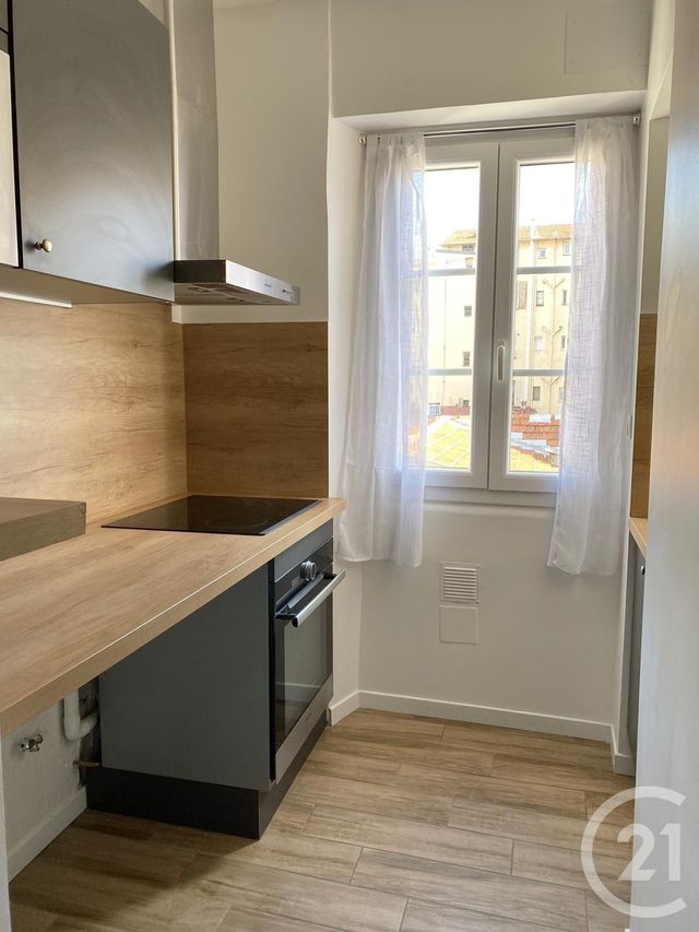 Appartement F3 à louer - 3 pièces - 53.0 m2 - NICE - 06 - PROVENCE-ALPES-COTE-D-AZUR - Century 21 Domus Immobilier Appartement F3 à louer - 3 pièces - 53.0 m2 - NICE - 06 - PROVENCE-ALPES-COTE-D-AZUR - Century 21 Domus Immobilier