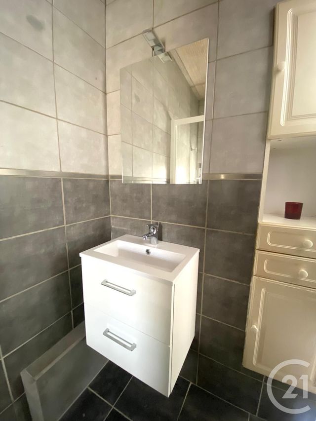 Appartement F3 à louer - 3 pièces - 53.0 m2 - NICE - 06 - PROVENCE-ALPES-COTE-D-AZUR - Century 21 Domus Immobilier Appartement F3 à louer - 3 pièces - 53.0 m2 - NICE - 06 - PROVENCE-ALPES-COTE-D-AZUR - Century 21 Domus Immobilier