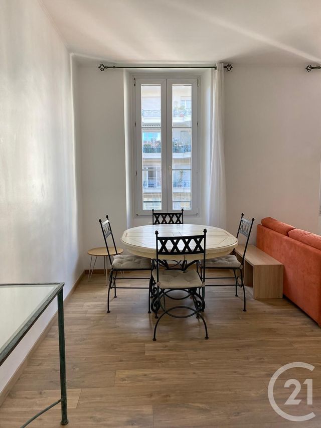 Appartement F3 à louer - 3 pièces - 53.0 m2 - NICE - 06 - PROVENCE-ALPES-COTE-D-AZUR - Century 21 Domus Immobilier Appartement F3 à louer - 3 pièces - 53.0 m2 - NICE - 06 - PROVENCE-ALPES-COTE-D-AZUR - Century 21 Domus Immobilier