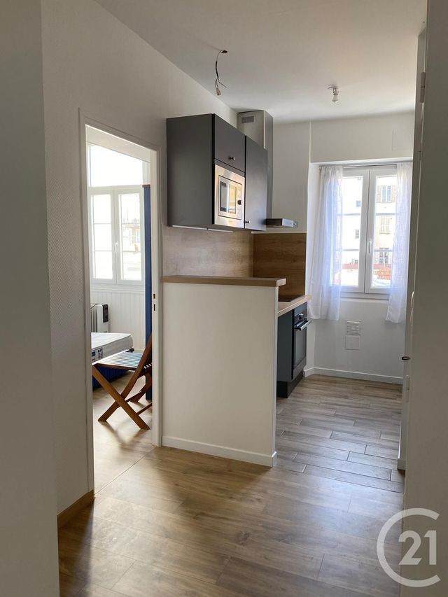 Appartement F3 à louer - 3 pièces - 53.0 m2 - NICE - 06 - PROVENCE-ALPES-COTE-D-AZUR - Century 21 Domus Immobilier Appartement F3 à louer - 3 pièces - 53.0 m2 - NICE - 06 - PROVENCE-ALPES-COTE-D-AZUR - Century 21 Domus Immobilier