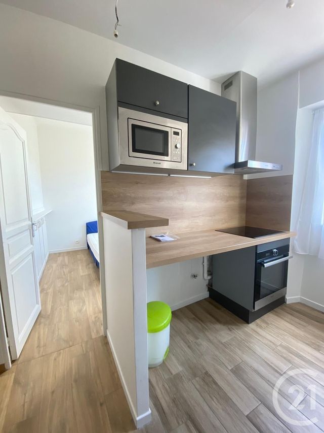 Appartement F3 à louer - 3 pièces - 53.0 m2 - NICE - 06 - PROVENCE-ALPES-COTE-D-AZUR - Century 21 Domus Immobilier Appartement F3 à louer - 3 pièces - 53.0 m2 - NICE - 06 - PROVENCE-ALPES-COTE-D-AZUR - Century 21 Domus Immobilier