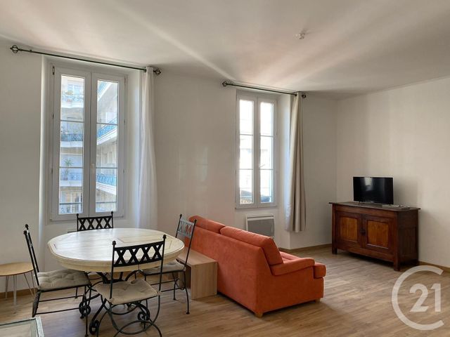Appartement F3 à louer - 3 pièces - 53.0 m2 - NICE - 06 - PROVENCE-ALPES-COTE-D-AZUR - Century 21 Domus Immobilier Appartement F3 à louer - 3 pièces - 53.0 m2 - NICE - 06 - PROVENCE-ALPES-COTE-D-AZUR - Century 21 Domus Immobilier