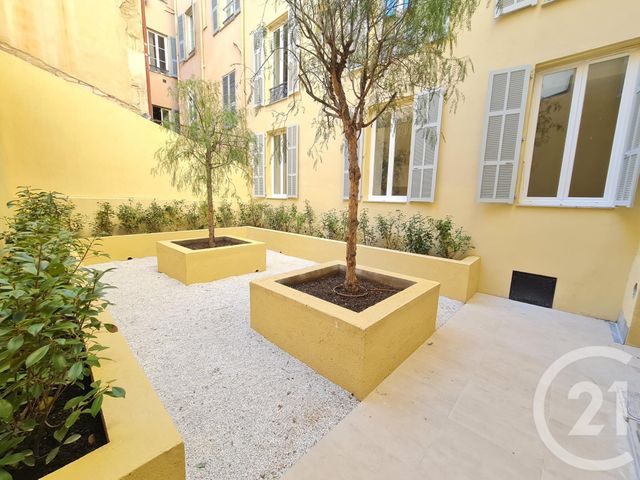 Afficher la photo en grand Appartement T1 à louer - 1 pièce - 27.94 m2 - NICE - 06 - PROVENCE-ALPES-COTE-D-AZUR - Century 21 Domus Immobilier