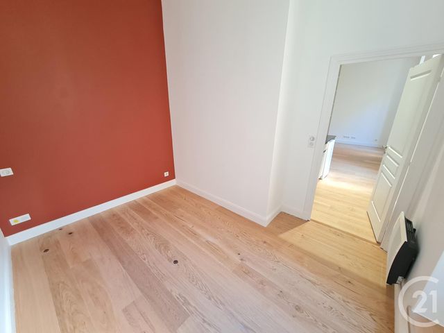 Afficher la photo en grand Appartement T1 à louer - 1 pièce - 27.94 m2 - NICE - 06 - PROVENCE-ALPES-COTE-D-AZUR - Century 21 Domus Immobilier
