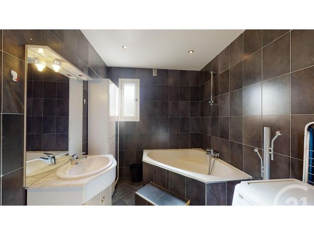 Appartement F3 à vendre - 3 pièces - 62.66 m2 - NICE - 06 - PROVENCE-ALPES-COTE-D-AZUR - Century 21 Domus Immobilier Appartement F3 à vendre - 3 pièces - 62.66 m2 - NICE - 06 - PROVENCE-ALPES-COTE-D-AZUR - Century 21 Domus Immobilier