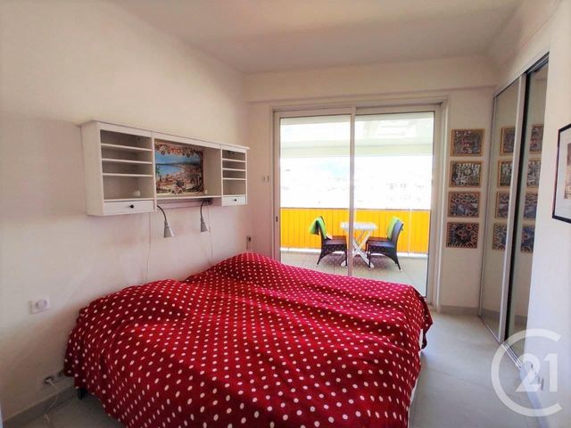 Appartement F3 à vendre - 3 pièces - 73.0 m2 - NICE - 06 - PROVENCE-ALPES-COTE-D-AZUR - Century 21 Domus Immobilier Appartement F3 à vendre - 3 pièces - 73.0 m2 - NICE - 06 - PROVENCE-ALPES-COTE-D-AZUR - Century 21 Domus Immobilier
