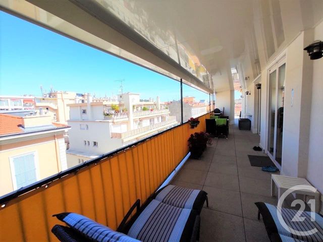 Appartement F3 à vendre - 3 pièces - 73.0 m2 - NICE - 06 - PROVENCE-ALPES-COTE-D-AZUR - Century 21 Domus Immobilier Appartement F3 à vendre - 3 pièces - 73.0 m2 - NICE - 06 - PROVENCE-ALPES-COTE-D-AZUR - Century 21 Domus Immobilier