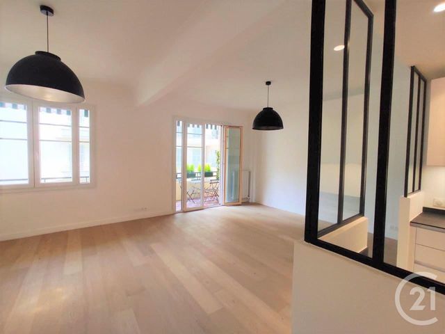 Afficher la photo en grand appartement à vendre - 4 pièces - 89.0 m2 - NICE - 06 - PROVENCE-ALPES-COTE-D-AZUR - Century 21 Domus Immobilier