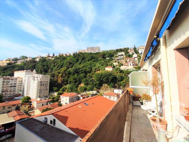 Appartement F4 à vendre - 4 pièces - 122.0 m2 - NICE - 06 - PROVENCE-ALPES-COTE-D-AZUR - Century 21 Domus Immobilier Appartement F4 à vendre - 4 pièces - 122.0 m2 - NICE - 06 - PROVENCE-ALPES-COTE-D-AZUR - Century 21 Domus Immobilier
