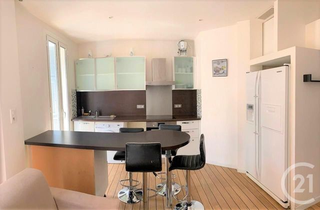 Appartement T2 à vendre - 2 pièces - 43.0 m2 - NICE - 06 - PROVENCE-ALPES-COTE-D-AZUR - Century 21 Domus Immobilier Appartement T2 à vendre - 2 pièces - 43.0 m2 - NICE - 06 - PROVENCE-ALPES-COTE-D-AZUR - Century 21 Domus Immobilier