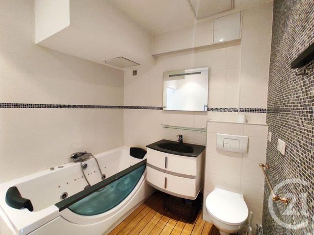 Appartement T2 à vendre - 2 pièces - 43.0 m2 - NICE - 06 - PROVENCE-ALPES-COTE-D-AZUR - Century 21 Domus Immobilier Appartement T2 à vendre - 2 pièces - 43.0 m2 - NICE - 06 - PROVENCE-ALPES-COTE-D-AZUR - Century 21 Domus Immobilier