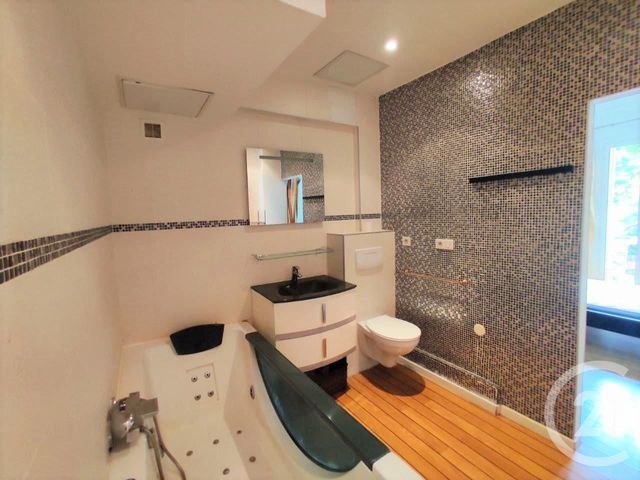 Appartement T2 à vendre - 2 pièces - 43.0 m2 - NICE - 06 - PROVENCE-ALPES-COTE-D-AZUR - Century 21 Domus Immobilier Appartement T2 à vendre - 2 pièces - 43.0 m2 - NICE - 06 - PROVENCE-ALPES-COTE-D-AZUR - Century 21 Domus Immobilier