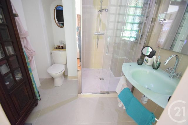 Appartement F4 à vendre - 4 pièces - 105.0 m2 - NICE - 06 - PROVENCE-ALPES-COTE-D-AZUR - Century 21 Domus Immobilier Appartement F4 à vendre - 4 pièces - 105.0 m2 - NICE - 06 - PROVENCE-ALPES-COTE-D-AZUR - Century 21 Domus Immobilier