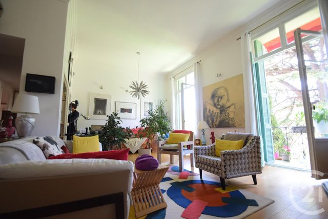 Appartement F4 à vendre - 4 pièces - 105.0 m2 - NICE - 06 - PROVENCE-ALPES-COTE-D-AZUR - Century 21 Domus Immobilier Appartement F4 à vendre - 4 pièces - 105.0 m2 - NICE - 06 - PROVENCE-ALPES-COTE-D-AZUR - Century 21 Domus Immobilier