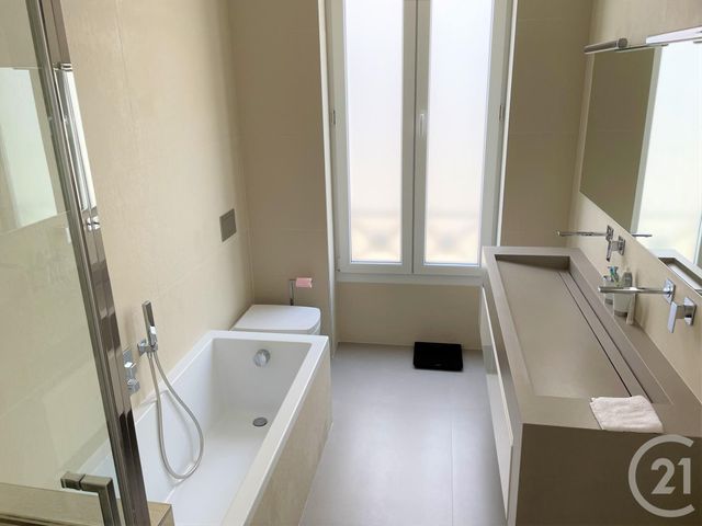 Afficher la photo en grand Appartement F5 à vendre - 5 pièces - 190.0 m2 - NICE - 06 - PROVENCE-ALPES-COTE-D-AZUR - Century 21 Domus Immobilier