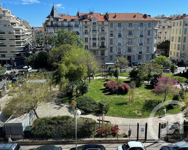 Afficher la photo en grand Appartement F5 à vendre - 5 pièces - 190.0 m2 - NICE - 06 - PROVENCE-ALPES-COTE-D-AZUR - Century 21 Domus Immobilier
