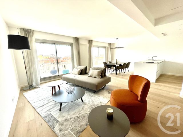Afficher la photo en grand appartement à vendre - 5 pièces - 116.0 m2 - NICE - 06 - PROVENCE-ALPES-COTE-D-AZUR - Century 21 Domus Immobilier