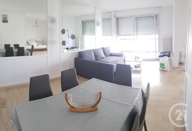 Afficher la photo en grand appartement à vendre - 4 pièces - 76.0 m2 - NICE - 06 - PROVENCE-ALPES-COTE-D-AZUR - Century 21 Domus Immobilier