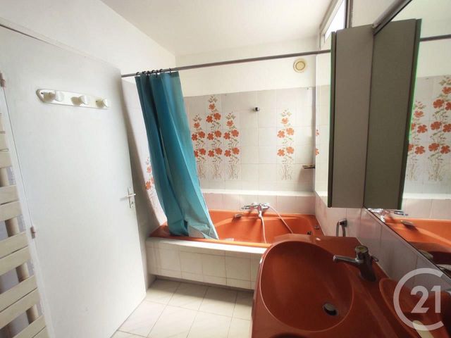 Afficher la photo en grand appartement à vendre - 4 pièces - 76.0 m2 - NICE - 06 - PROVENCE-ALPES-COTE-D-AZUR - Century 21 Domus Immobilier