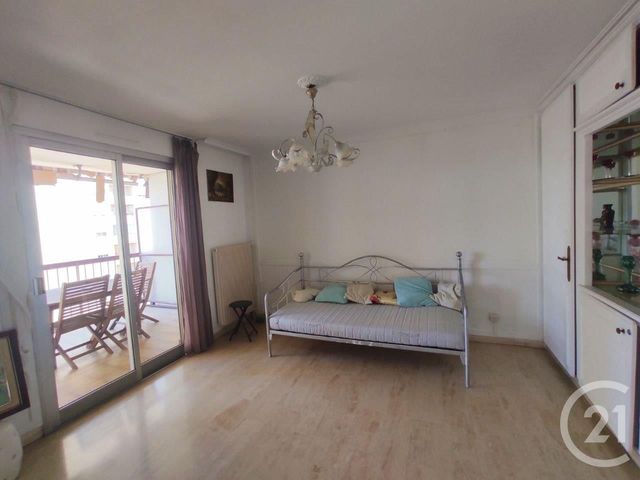 Afficher la photo en grand appartement à vendre - 4 pièces - 76.0 m2 - NICE - 06 - PROVENCE-ALPES-COTE-D-AZUR - Century 21 Domus Immobilier
