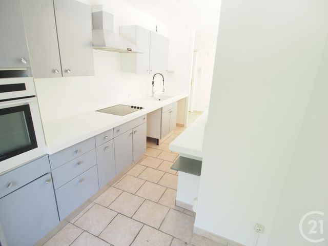 Afficher la photo en grand Appartement F3 à louer - 3 pièces - 70.0 m2 - NICE - 06 - PROVENCE-ALPES-COTE-D-AZUR - Century 21 Domus Immobilier