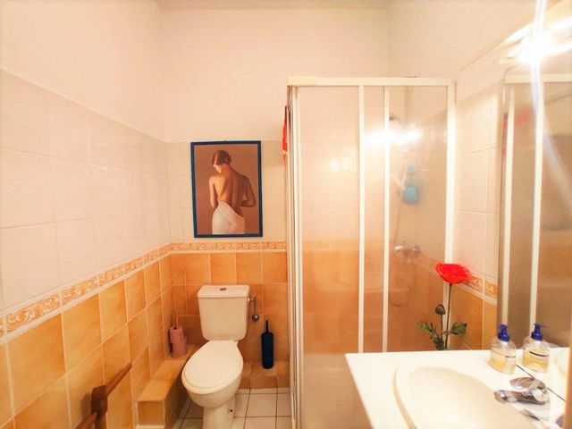 Afficher la photo en grand Studio à vendre - 1 pièce - 21.0 m2 - NICE - 06 - PROVENCE-ALPES-COTE-D-AZUR - Century 21 Domus Immobilier