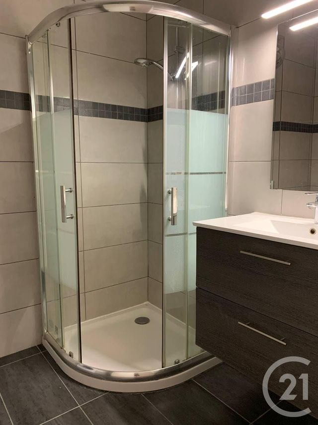 Afficher la photo en grand Appartement F2 à louer - 2 pièces - 49.0 m2 - NICE - 06 - PROVENCE-ALPES-COTE-D-AZUR - Century 21 Domus Immobilier