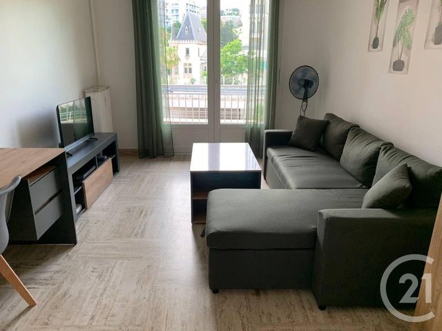 Afficher la photo en grand Appartement F2 à louer - 2 pièces - 49.0 m2 - NICE - 06 - PROVENCE-ALPES-COTE-D-AZUR - Century 21 Domus Immobilier