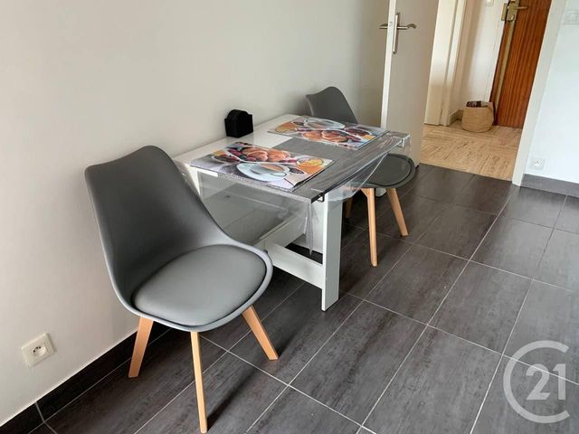Afficher la photo en grand Appartement F2 à louer - 2 pièces - 49.0 m2 - NICE - 06 - PROVENCE-ALPES-COTE-D-AZUR - Century 21 Domus Immobilier