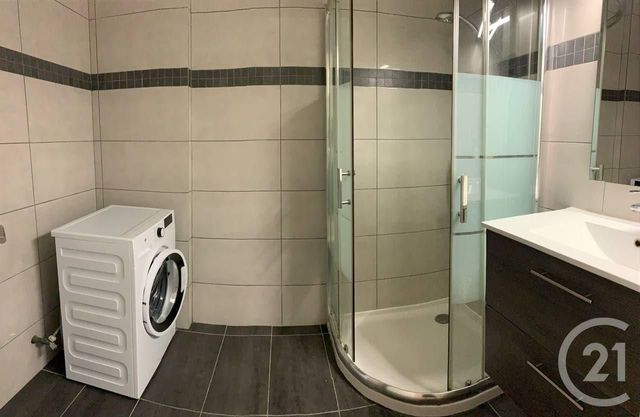 Afficher la photo en grand Appartement F2 à louer - 2 pièces - 49.0 m2 - NICE - 06 - PROVENCE-ALPES-COTE-D-AZUR - Century 21 Domus Immobilier