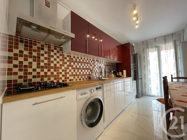 Afficher la photo en grand Appartement F4 à vendre - 3 pièces - 72.0 m2 - NICE - 06 - PROVENCE-ALPES-COTE-D-AZUR - Century 21 Domus Immobilier