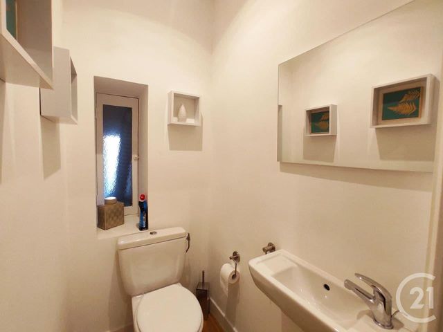 Afficher la photo en grand Appartement F3 à louer - 3 pièces - 47.0 m2 - NICE - 06 - PROVENCE-ALPES-COTE-D-AZUR - Century 21 Domus Immobilier