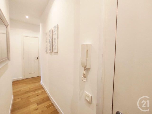 Afficher la photo en grand Appartement F3 à louer - 3 pièces - 47.0 m2 - NICE - 06 - PROVENCE-ALPES-COTE-D-AZUR - Century 21 Domus Immobilier