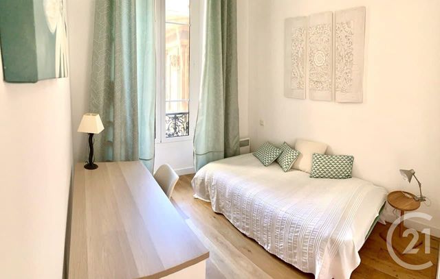 Afficher la photo en grand Appartement F3 à louer - 3 pièces - 47.0 m2 - NICE - 06 - PROVENCE-ALPES-COTE-D-AZUR - Century 21 Domus Immobilier