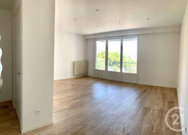 Appartement F1 à louer NICE