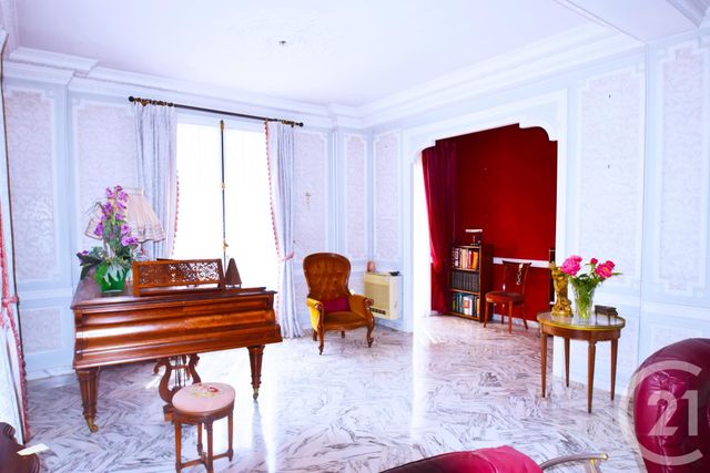 Appartement F6 à vendre - 6 pièces - 140.0 m2 - NICE - 06 - PROVENCE-ALPES-COTE-D-AZUR - Century 21 Domus Immobilier