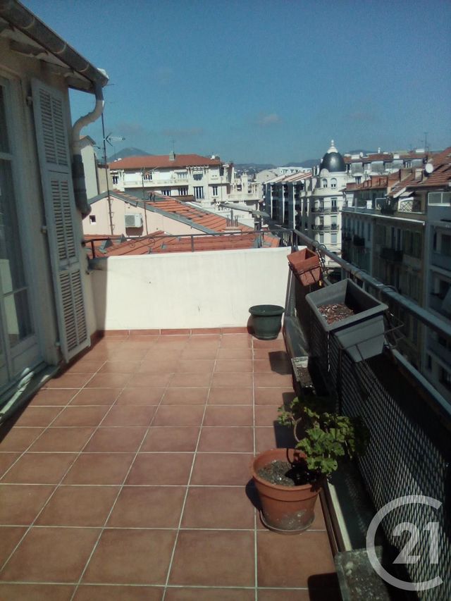 Appartement F2 à vendre - 3 pièces - 58.46 m2 - NICE - 06 - PROVENCE-ALPES-COTE-D-AZUR - Century 21 Domus Immobilier
