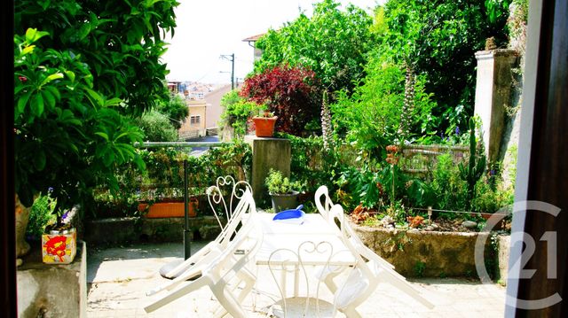Appartement Loft à vendre - 2 pièces - 31.75 m2 - NICE - 06 - PROVENCE-ALPES-COTE-D-AZUR - Century 21 Domus Immobilier