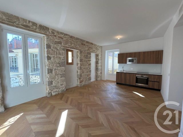 Appartement F3 à vendre - 3 pièces - 58.31 m2 - NICE - 06 - PROVENCE-ALPES-COTE-D-AZUR - Century 21 Domus Immobilier
