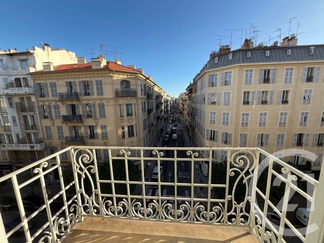 Appartement T3 à vendre - 3 pièces - 83.19 m2 - NICE - 06 - PROVENCE-ALPES-COTE-D-AZUR - Century 21 Domus Immobilier