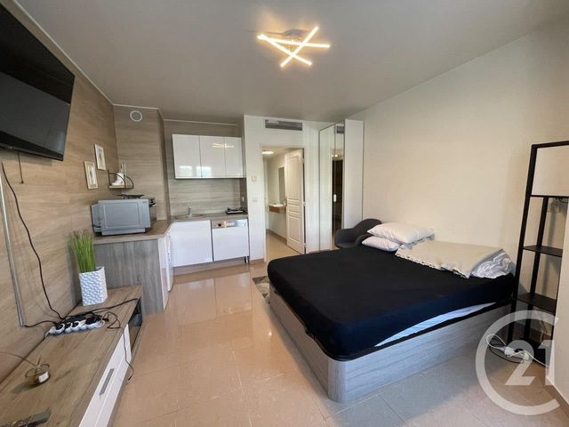Appartement F1 à louer - 1 pièce - 22.95 m2 - NICE - 06 - PROVENCE-ALPES-COTE-D-AZUR - Century 21 Domus Immobilier