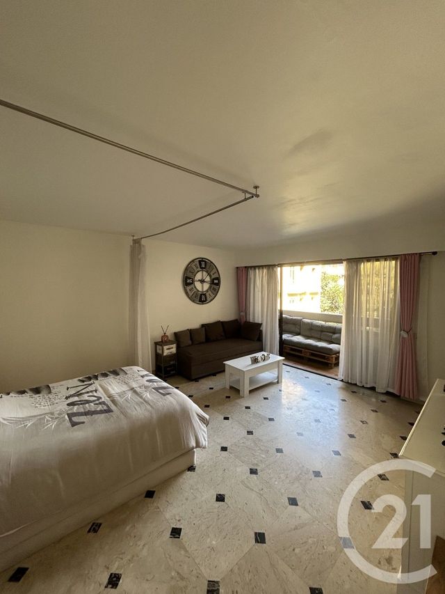 Appartement F1 à vendre - 1 pièce - 31.83 m2 - NICE - 06 - PROVENCE-ALPES-COTE-D-AZUR - Century 21 Domus Immobilier