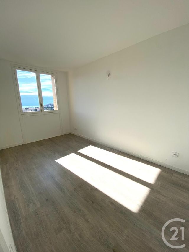 Appartement F4 à vendre - 4 pièces - 63.61 m2 - NICE - 06 - PROVENCE-ALPES-COTE-D-AZUR - Century 21 Domus Immobilier